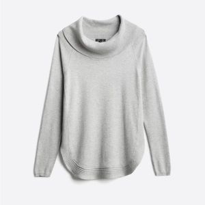 Eve Cowl Neck Curved Pullover. Stitch Fix Lety & Me. Size medium. Grey.